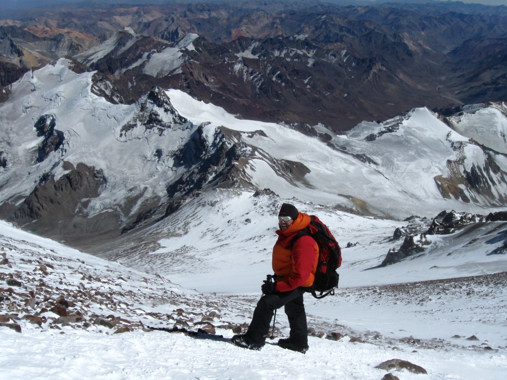 AconcaguaTraverse6500m Long traverse at 6,500 m to reach the Canaleta and later the summit